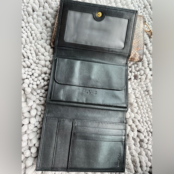 2 Nordstrom leather wallets; wristlet and trifold.  Like new. Beautiful - Picture 16 of 16